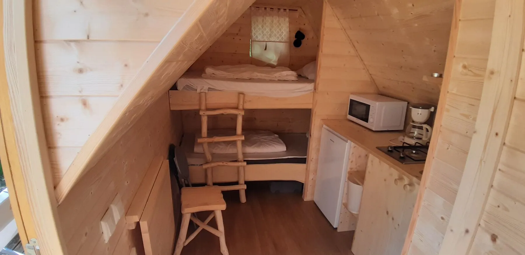 Das Kinderzimmer der verzauberten Hütte