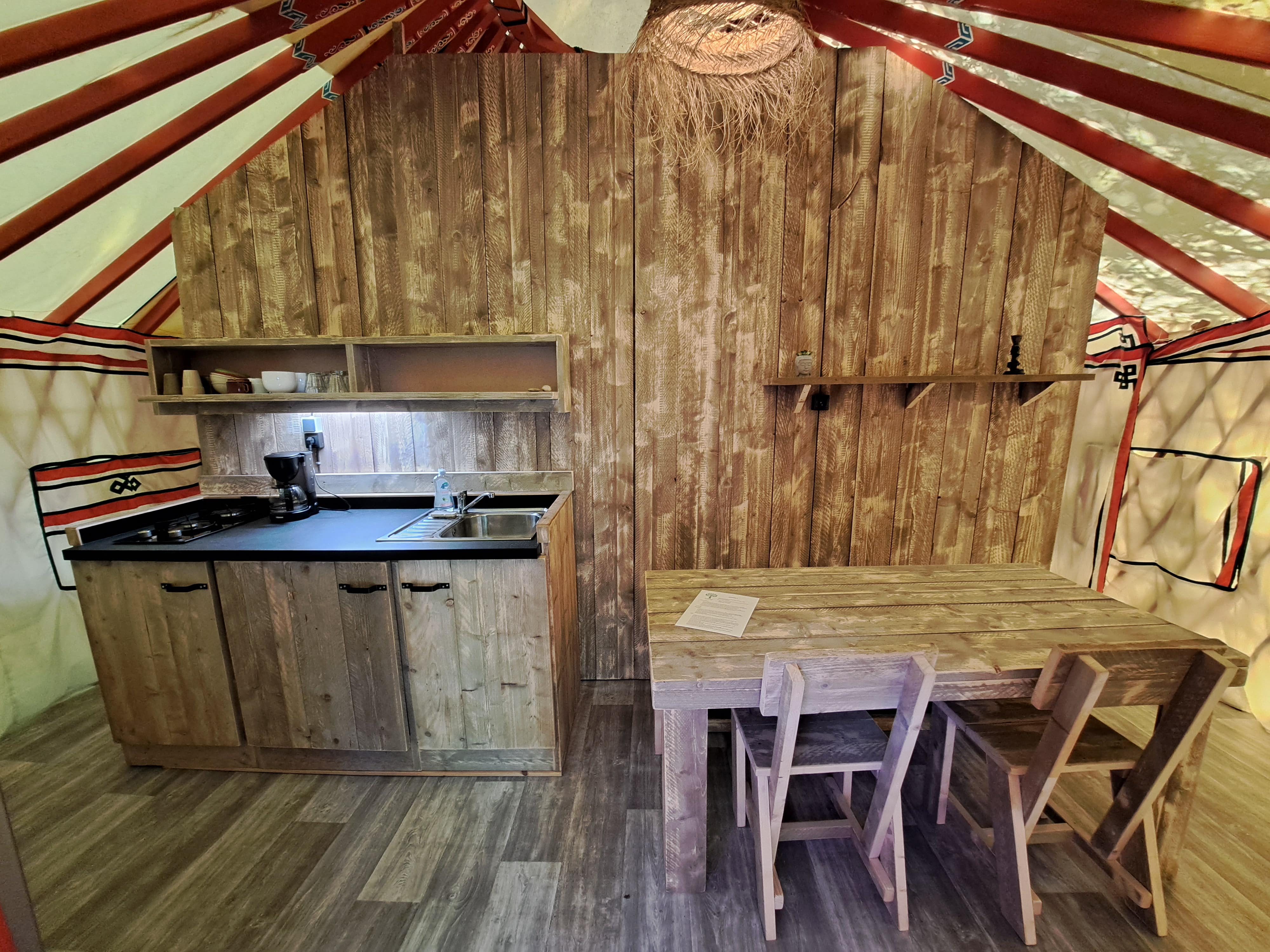 <br/><br/><div class='holder'><a href='http://www.joomla-slideshow.com' alt='Module SlideShow pour Joomla'><img src='https://camping-viaduc-ardeche.com/modules/mod_galleryfp/logo/logo_GMapFP_dev.png' style='width:130px; padding:10px;' alt='Module SlideShow pour Joomla' /></a><br>Module slideshow GalleryFP par <a href='http://www.joomla-slideshow.com' alt='Module SlideShow pour Joomla'>Joomla-slideshow<br><br>(Ceci est une version gratuite : Limitée à 6 images)</a></div>